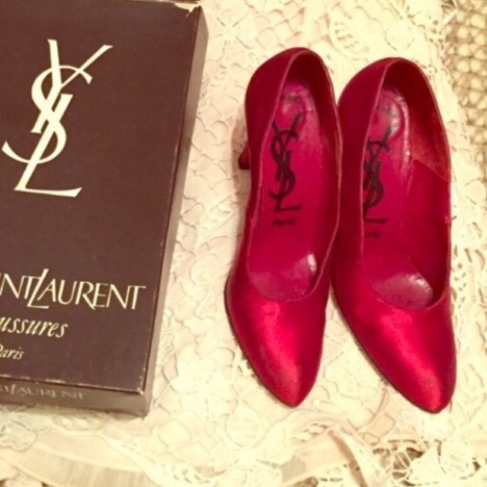 Yves Saint Laurent Satin Red Heels 💓